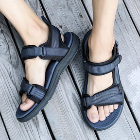 Sandália Masculina Antiderrapante com Fechamento em Velcro