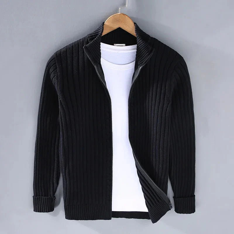 Cardigan Masculino com Zíper e Gola Alta - Outono/Inverno 2024