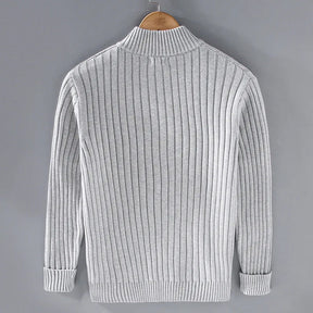 Cardigan Masculino com Zíper e Gola Alta - Outono/Inverno 2024