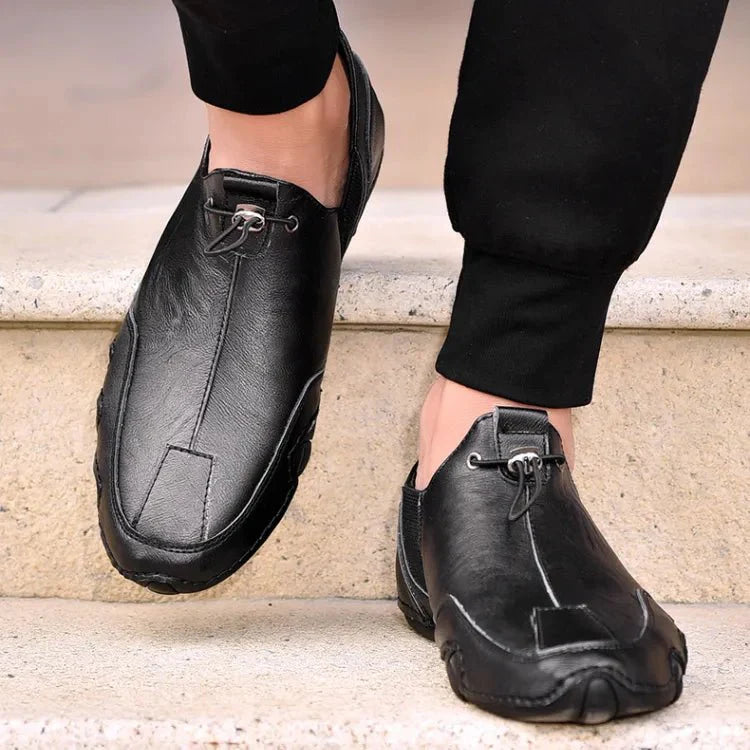Sapatênis de Couro Masculino Slip-On
